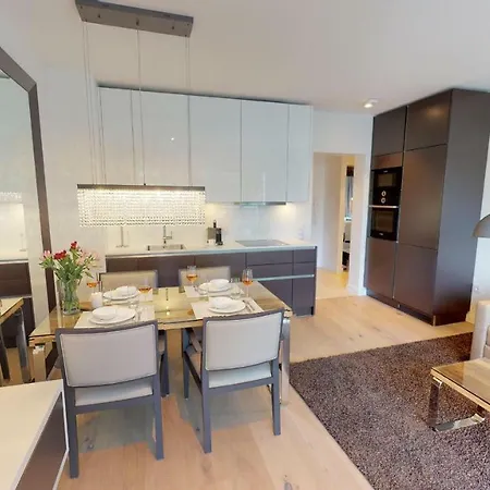 Apartment White Pearl 3.09 *