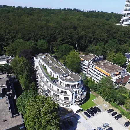 White Pearl 3.09 Apartment *